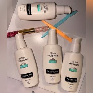 FWP 🌟Random SkinCare Bundle Neutrogena, Juicy Couture Perfume Rollerball